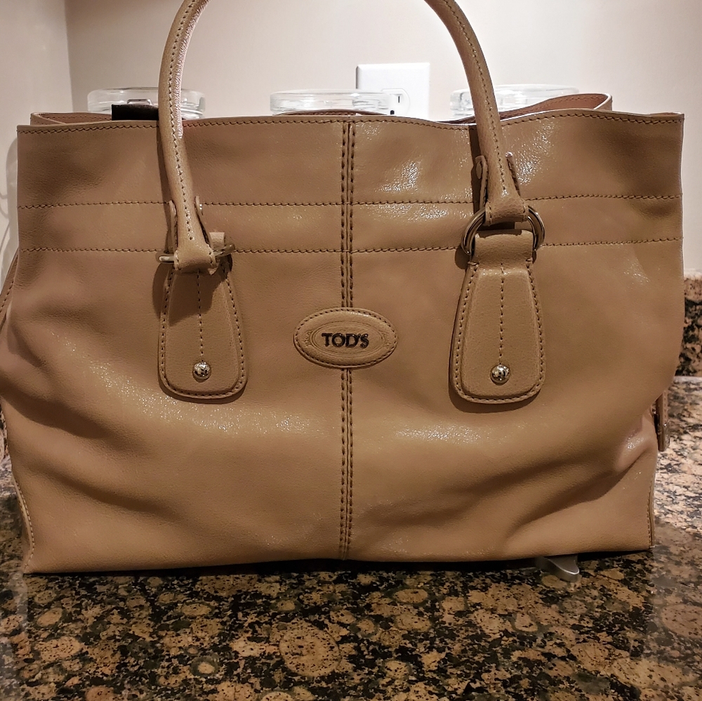 TODS TAN / CREAM RESTYLING D MEDIA PURSE